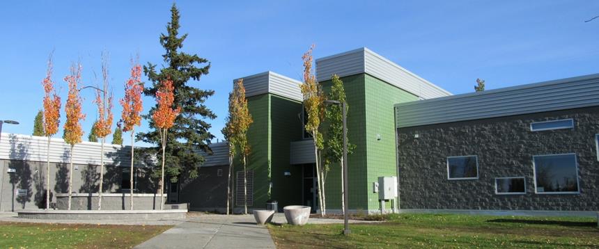 Photo of Mountain View Library exterior